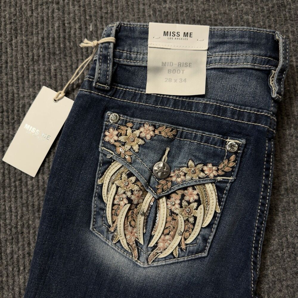 Miss Me Jeans Women Size 28 x 34 Stretch Mid-Rise Bootcut Embellished Flower NEW